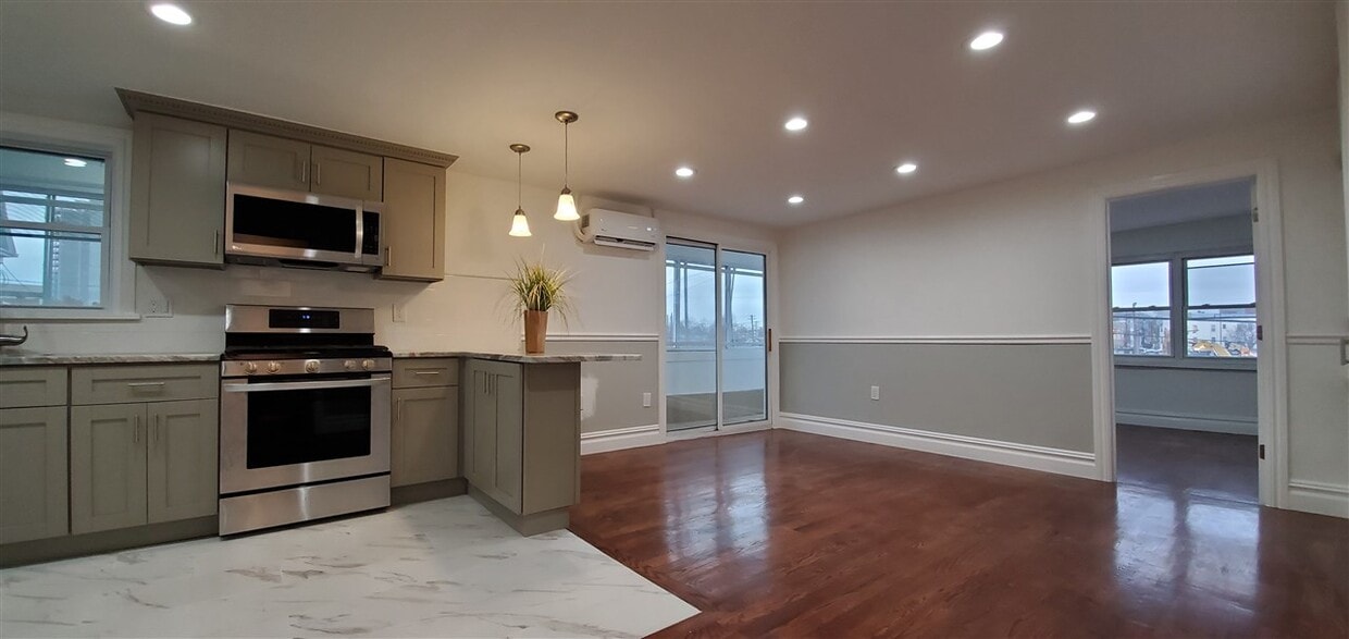 Foto principal - 69 Washburn St