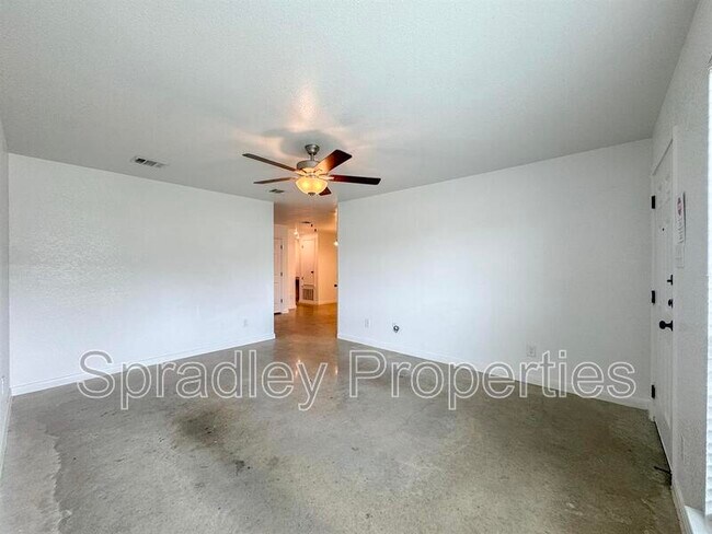 Foto del edificio - 9111 Winding Ct