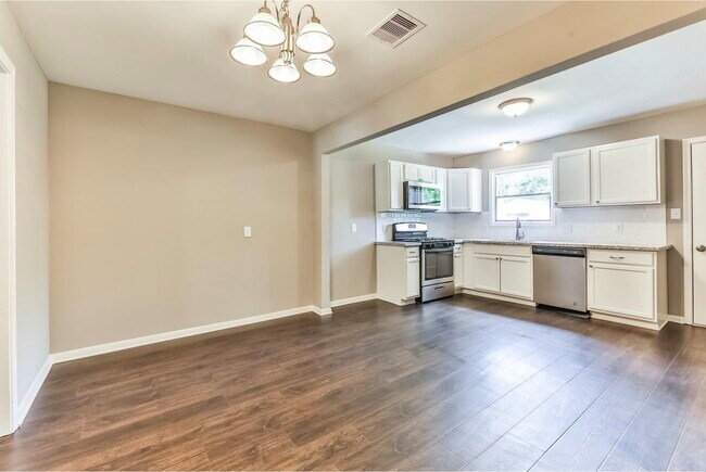 Foto del edificio - 4902 Pershing St