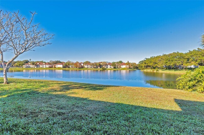 Foto del edificio - 801 NW 91st Terrace