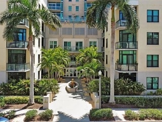 Foto del edificio - 400 4th Ave S