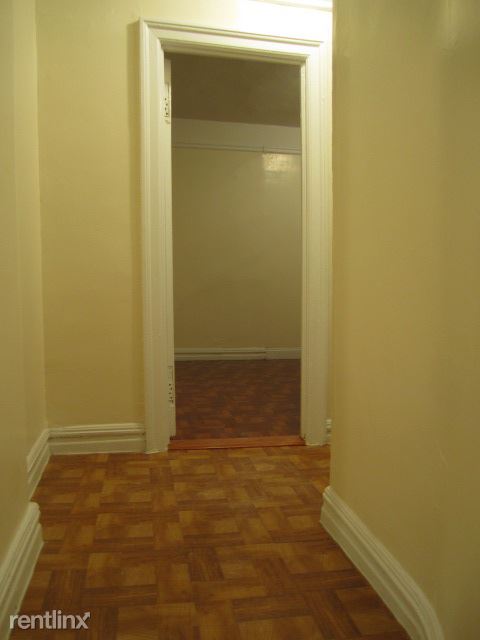 Building Photo - 2820 Bailey Ave