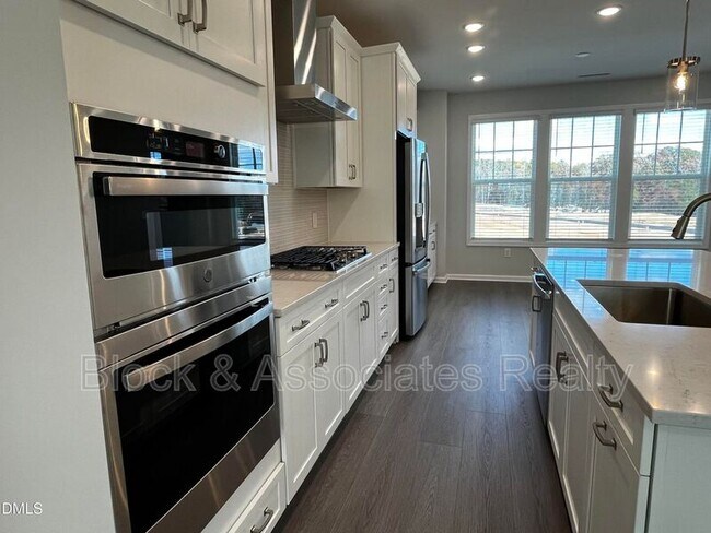 Foto del edificio - 2819 Carbondale Ct