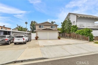 Building Photo - 34421 Via Espinoza