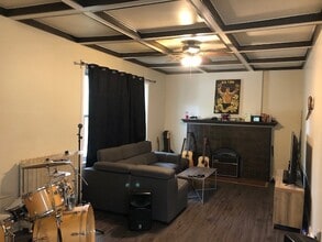 Building Photo - 241 Queen St S