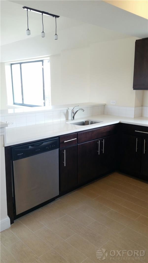 Building Photo - 393 Lefferts Avenue