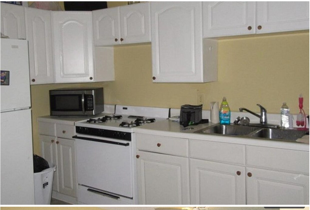 Kitchen - 1846 Buena Vista Rd