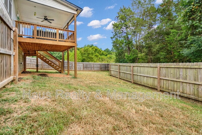 Building Photo - 152 Bonnell Dr