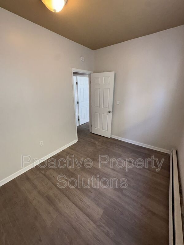 Foto del edificio - 532 Cherry St