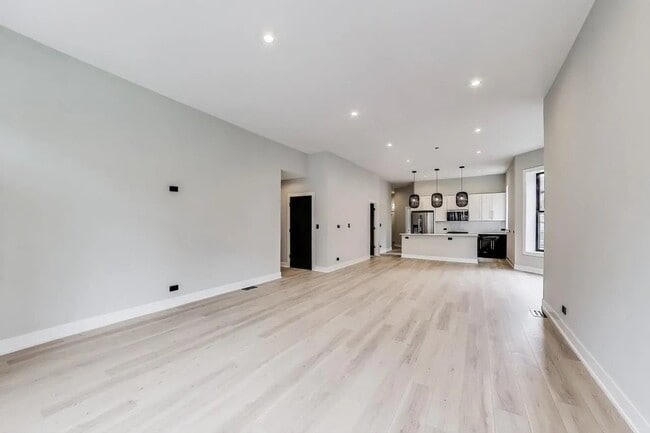 Foto del edificio - 1311 N Rockwell St