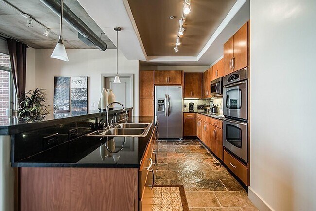 Foto del edificio - 1901 Post Oak Blvd