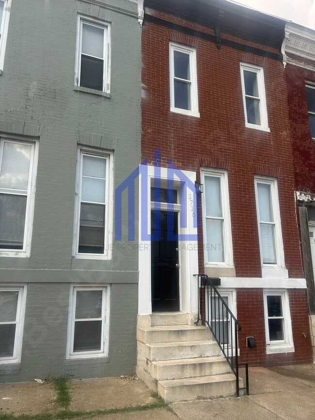 Just Listed in Union Square - Just Listed in Union Square House