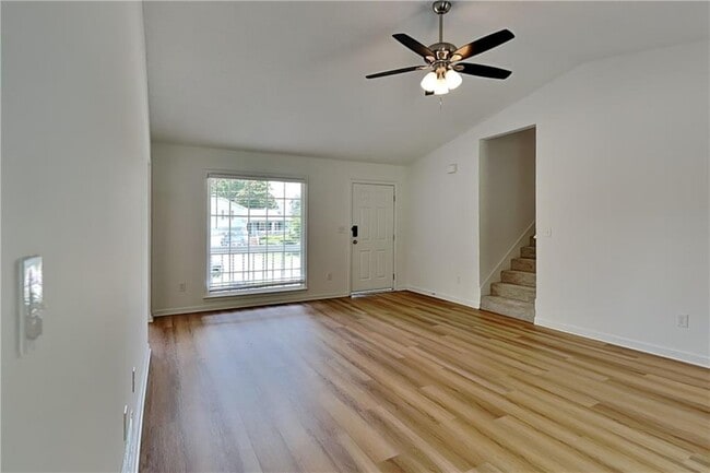 Building Photo - 297 Graison Ln