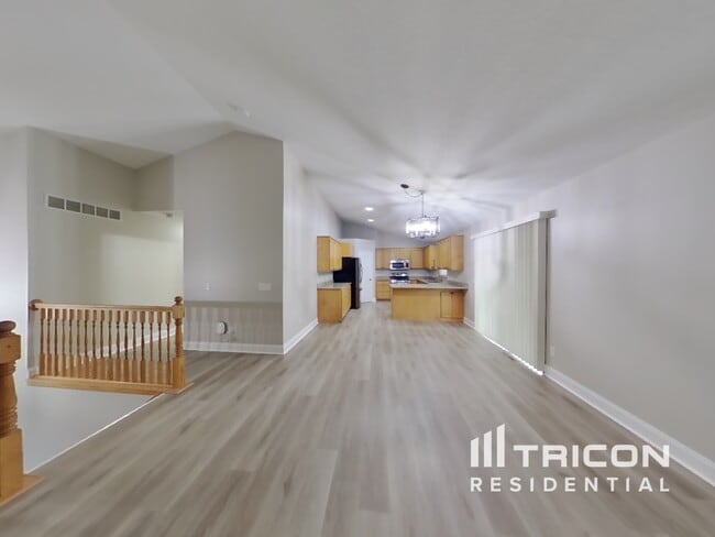 Building Photo - 23094 Havelka Ct N