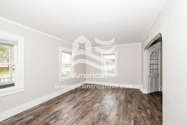 Foto del edificio - 2114 W Callender Ave