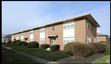 Building Photo - 1813 Kenny Rd