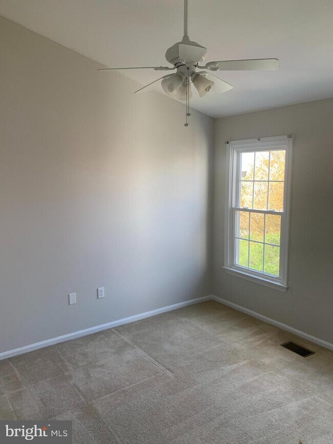 Foto del edificio - 13832 Coleman Ct