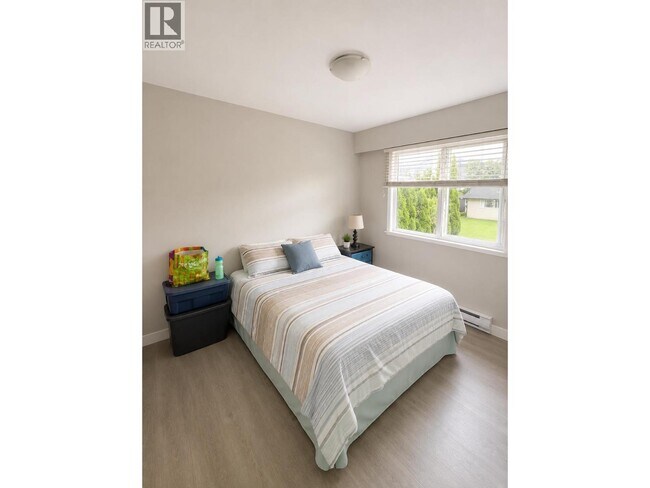 Photo du bâtiment - 41541 Brennan Rd