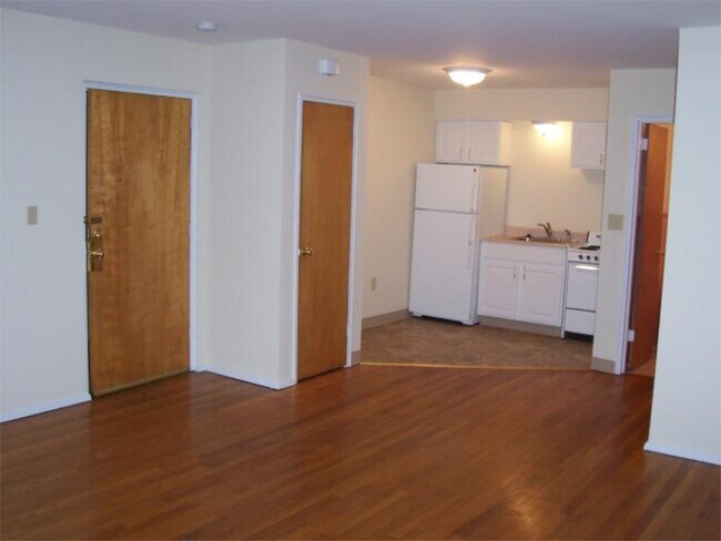 Foto del edificio - 545 Howell Ave