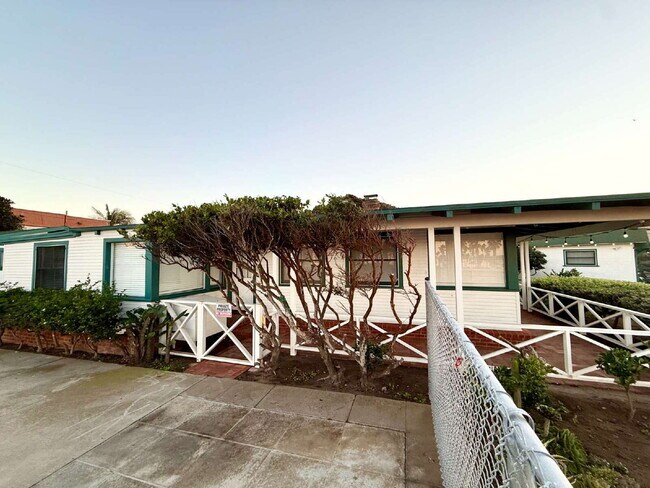 Foto del edificio - Oceanfront Gem on Niagara Avenue — Steps from the Pier 3 Bed | 2 Bath | Fully Remodeled | Ocean B...