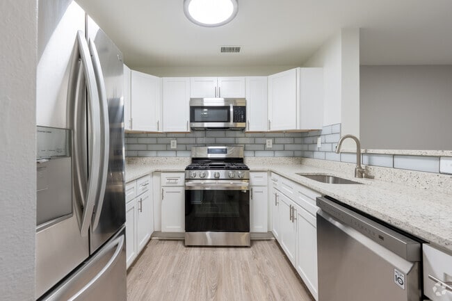 The Blairs - The Blairs Apartments