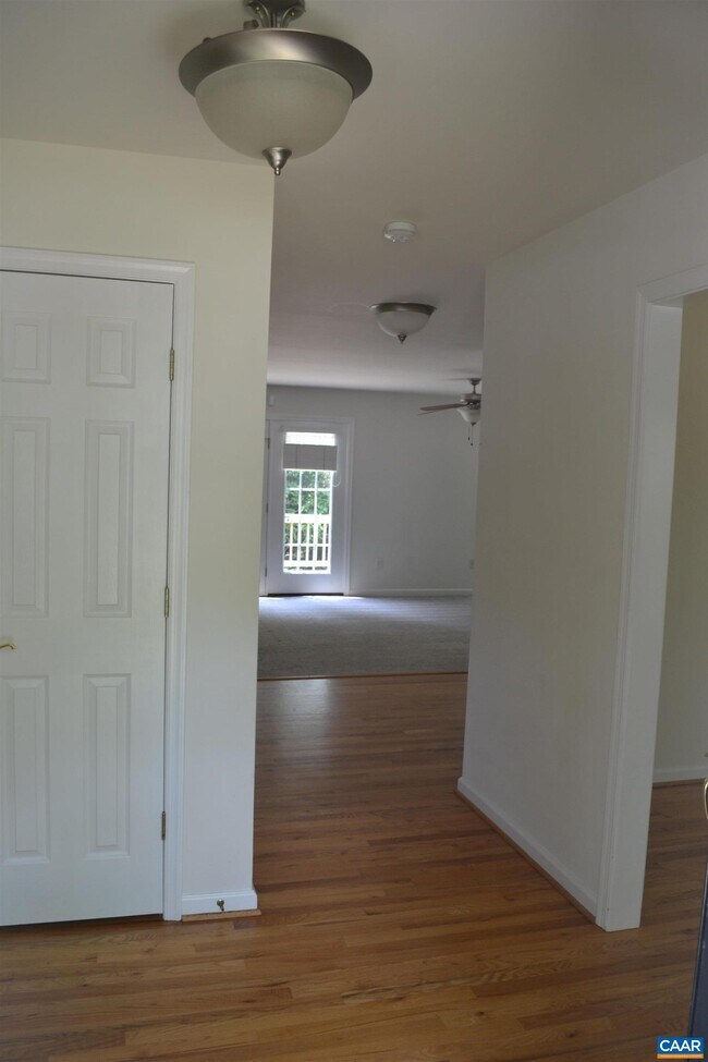 Building Photo - 34 Marwood Dr
