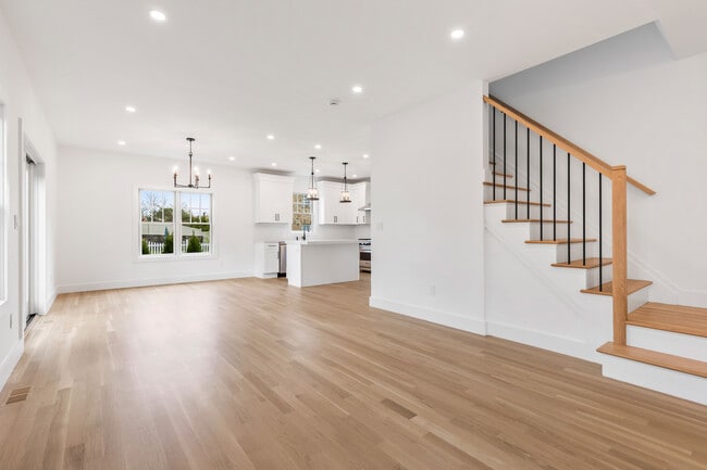 Photo - 194 Nelson Ave House