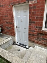 Building Photo - 6 Warnford Cir
