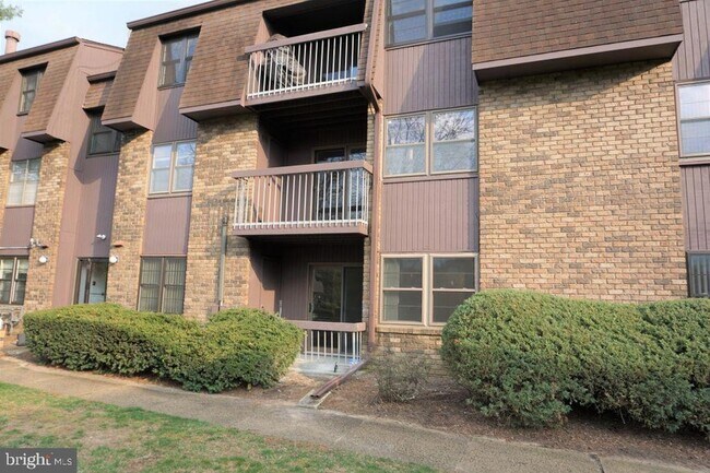 Foto del edificio - 1914 Old Stone Mill Dr