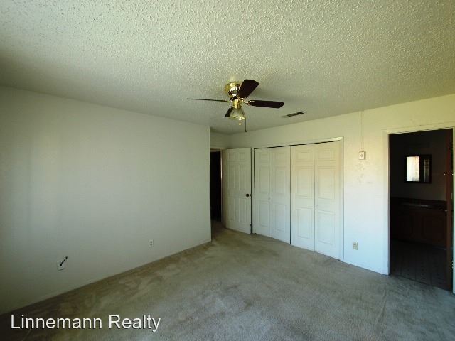 Foto del edificio - 3 br, 2 bath House - 2105 Creekwood Drive