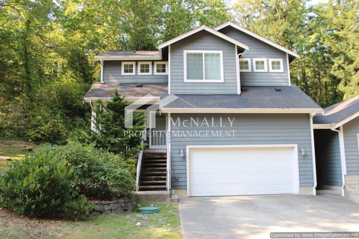 Foto principal - 3 Bedroom Fox Island Home