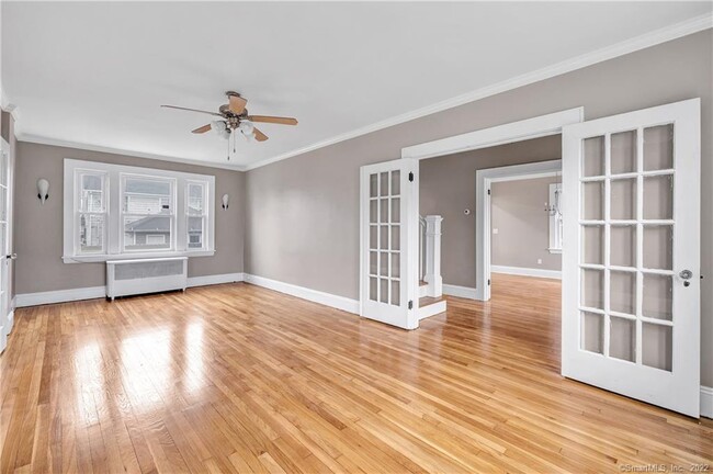 Foto del edificio - 324 Ellsworth St