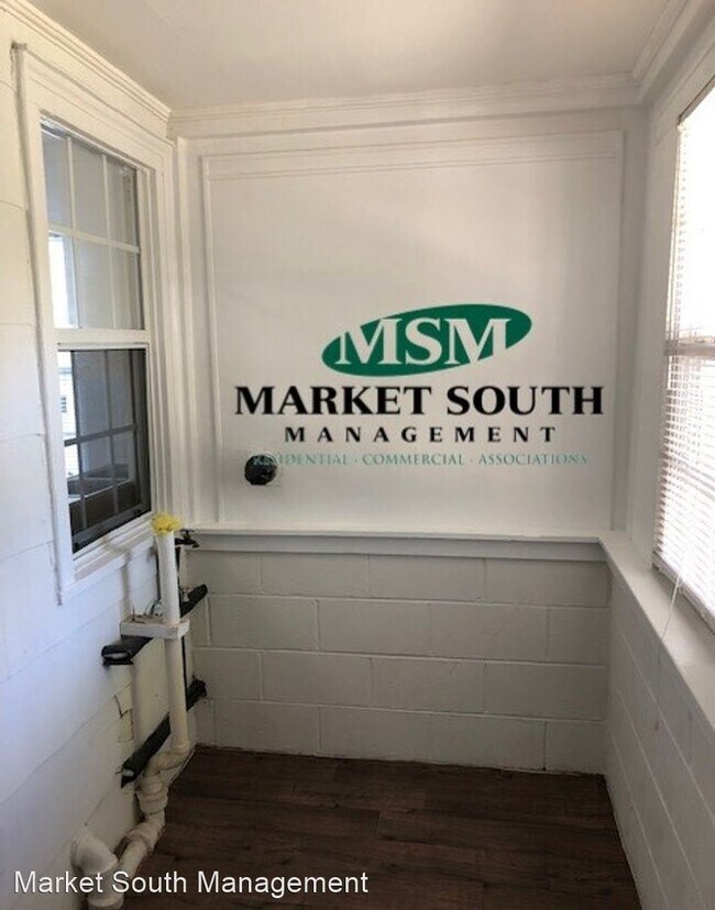 Foto del edificio - 2 br, 1 bath House - 3518 Haslam Avenue