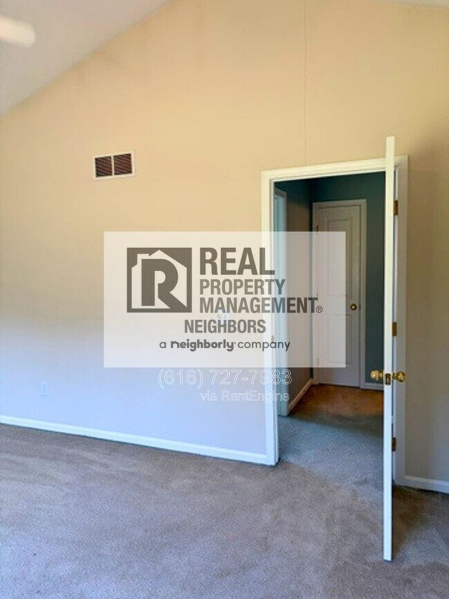 Foto del edificio - 1636 Northbend Dr NE