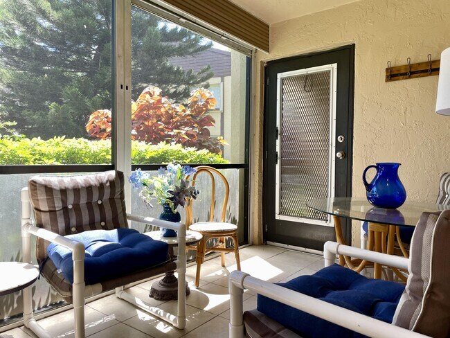 Foto del edificio - 407 Pine Glen Ln