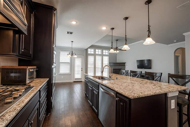 Foto del edificio - 8709 Glenburne Dr