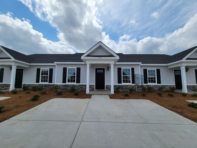 Foto del edificio - 431 Andover Dr