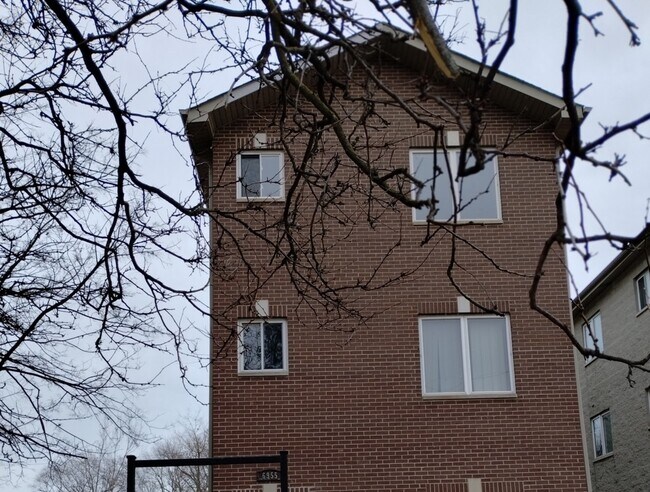 Foto del edificio - 6955 S Normal Blvd