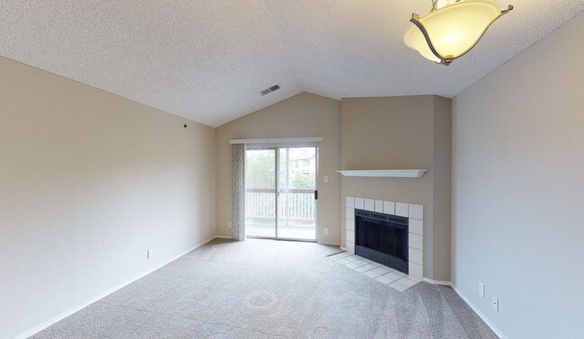 Club At North Hills Apartment Homes Apartments Pittsburgh Pa