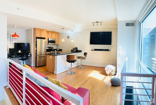 Building Photo - 1209 13th St NW