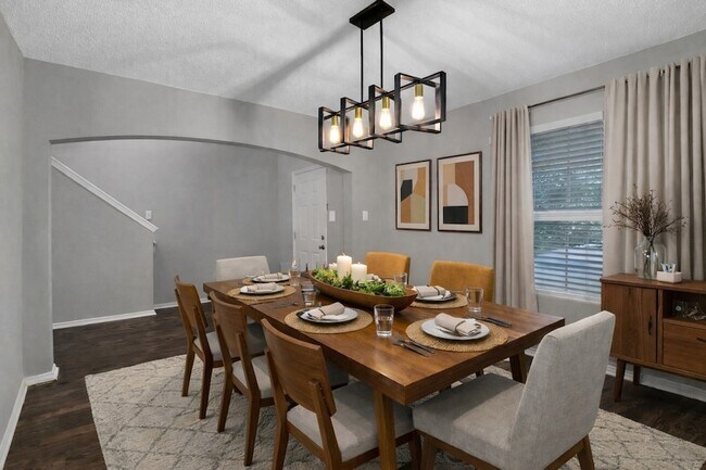 Foto del edificio - 9917 George Bush Dr