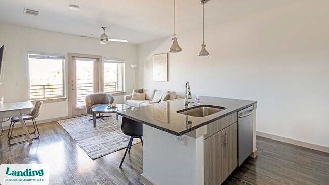 Building Photo - 7201 Henneman Way