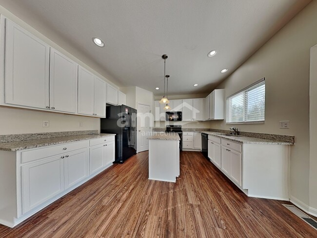 Building Photo - 1067 Carrington Pl