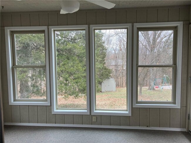 Building Photo - 21 Farnham Dr