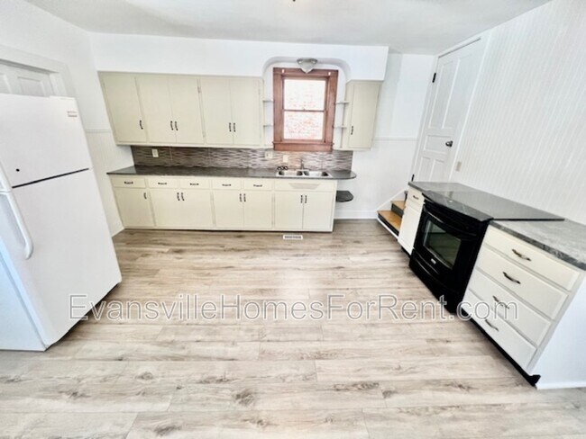 Foto del edificio - 2215 W Delaware St