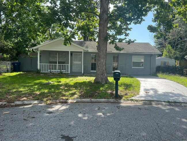 Building Photo - UPDATED 2/1 Home Available now!