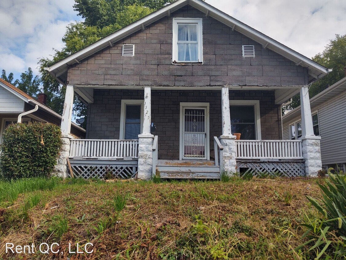Primary Photo - 2 br, 1 bath House - 3325 7 1/2 Ave