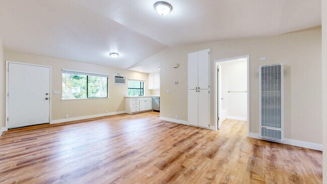 Foto del edificio - 1311 Spring St