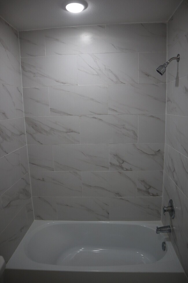 Foto del edificio - 337 Connecticut St