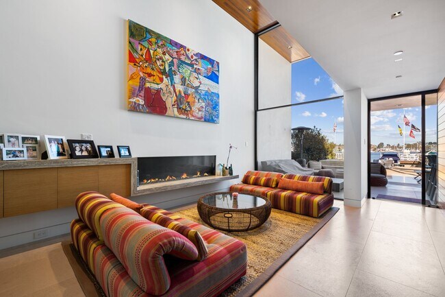 Foto del edificio - 1509 E Bay Ave
